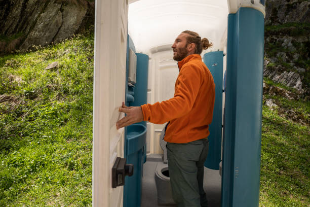 Best Portable bathroom rental  in West Orange, TX